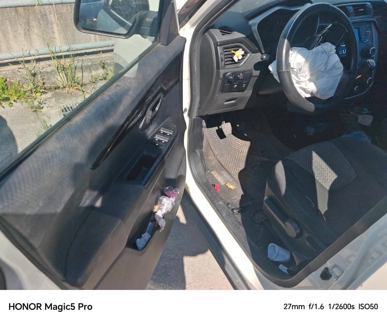 Mahindra KUV100 1.2 VVT K8