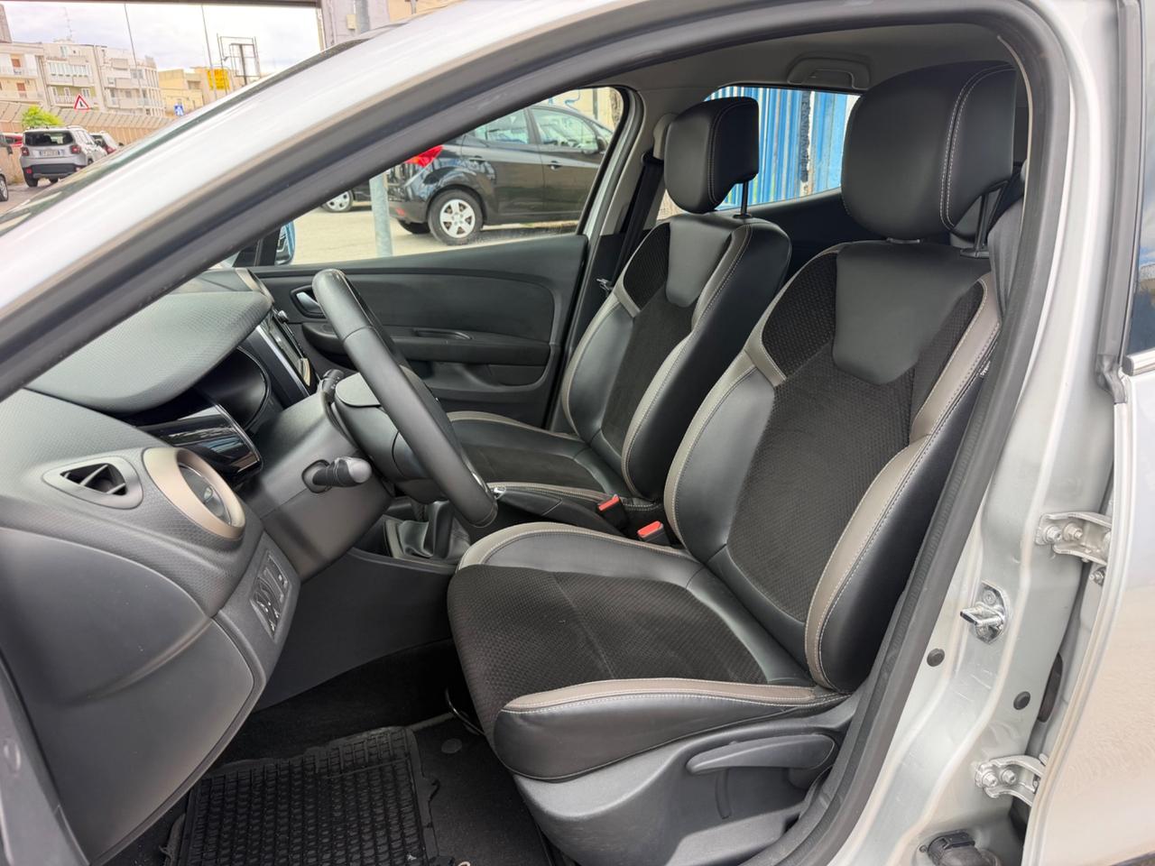 Renault Clio 1.5 dci 90 cv 2018 Navigatore Retrocam