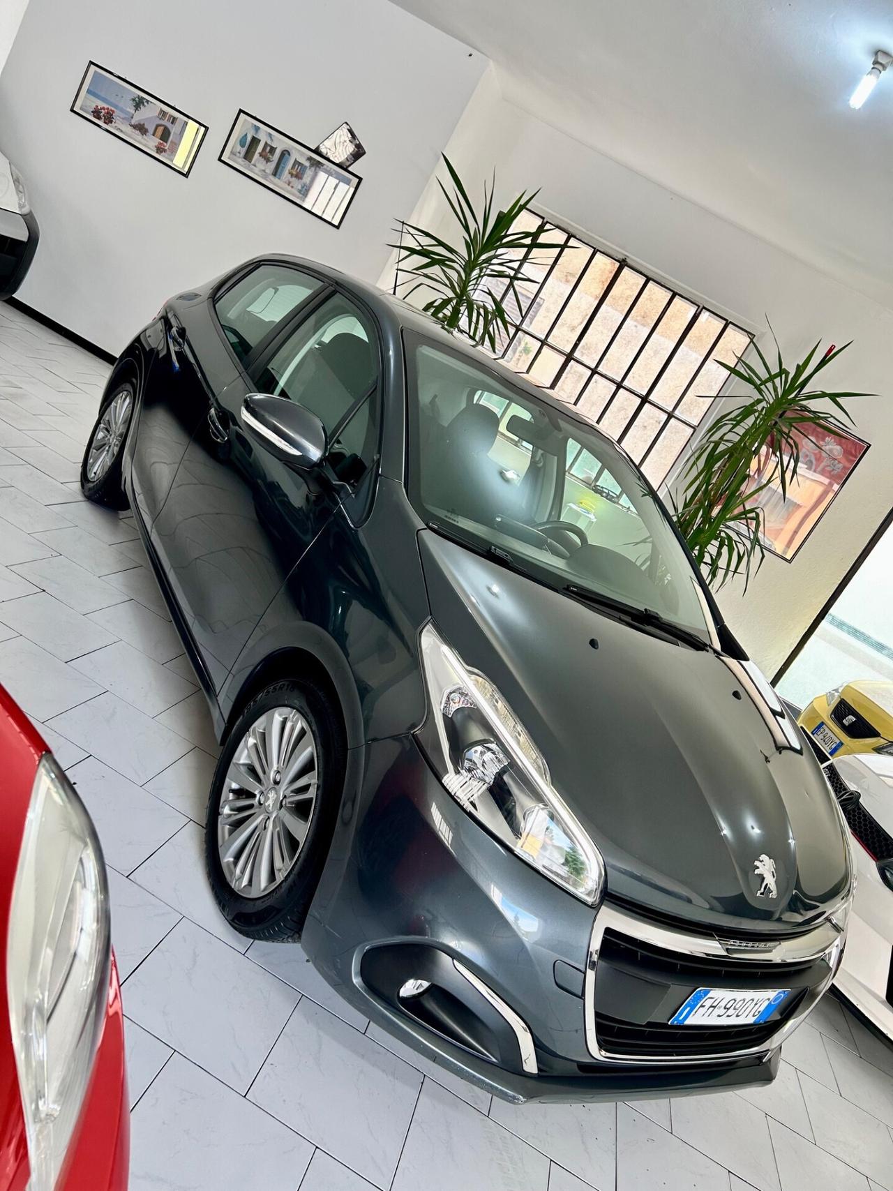 Peugeot 208 Allure *12/24 mesi di garanzia*