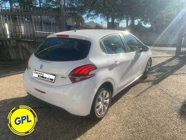 Peugeot 208 Active PureTech 82 GPL