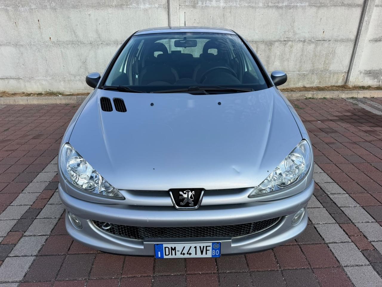 Peugeot 206 1.4 5p. Enfant Terrible