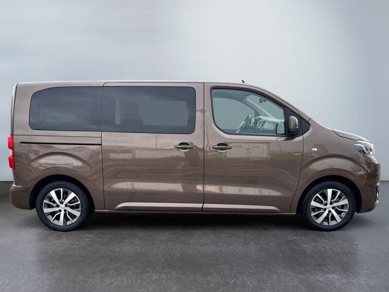 Toyota Proace Verso 2.0D 144Cv M/T L2 Executive 8 p.