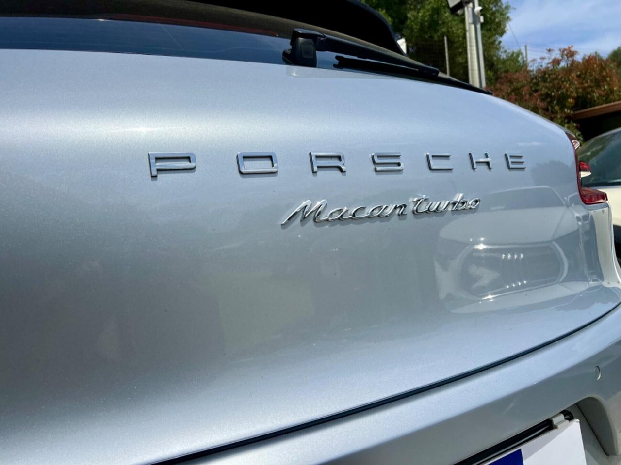 Porsche Macan Turbo 3.6 400cv