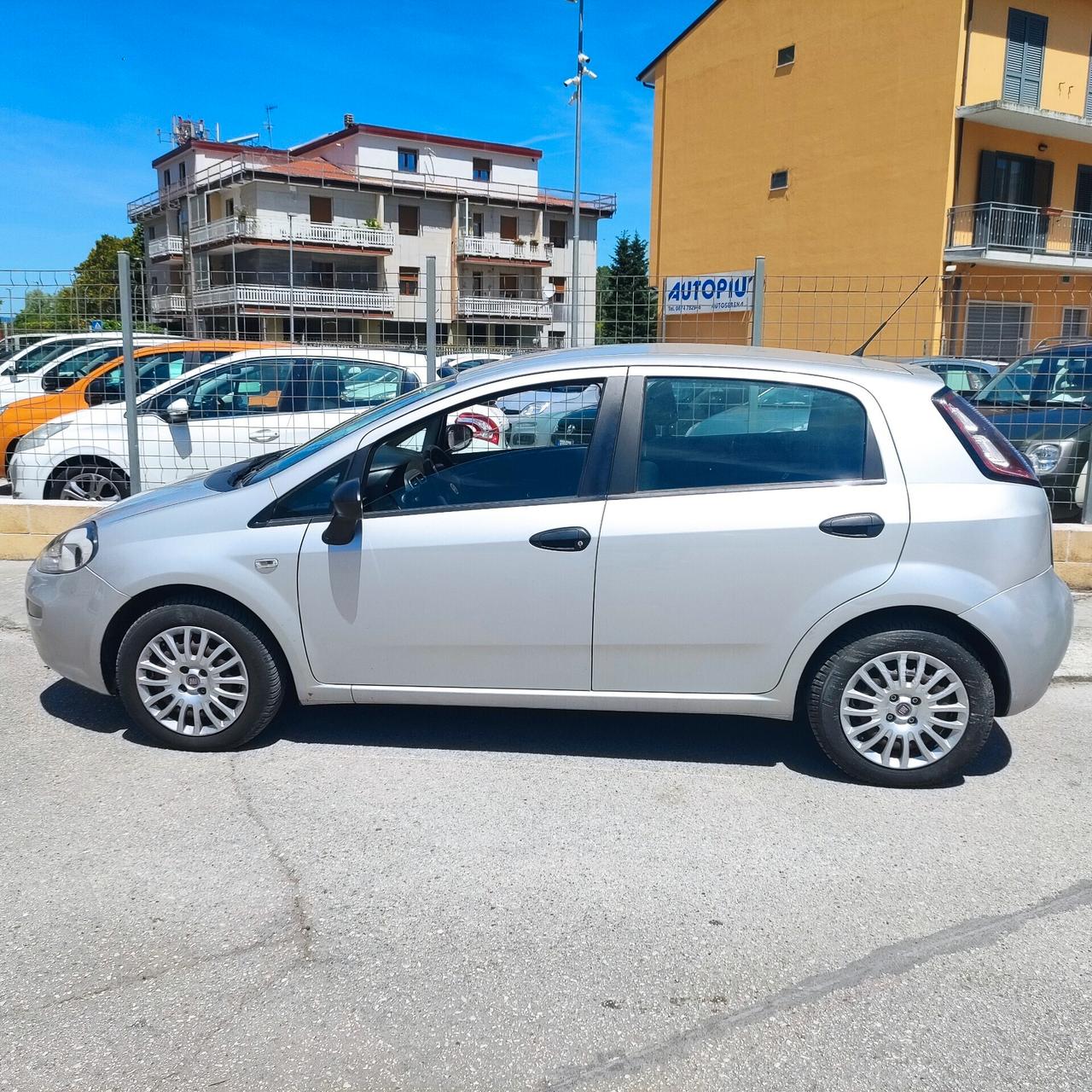 Fiat Punto 1.3 MJT II 75 CV 5 porte Street