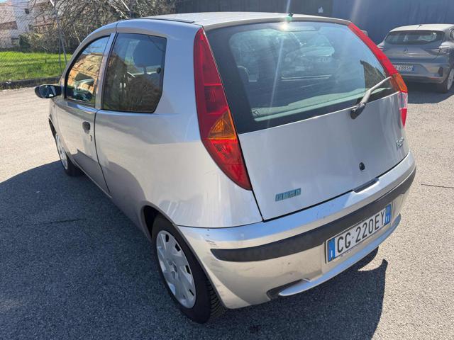 FIAT Punto 1.2i 16V cat 3p HLX senza nessun lavoro da fare