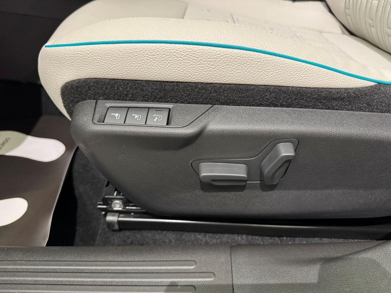 FIAT 600 IV 2023 1.2 hybrid La Prima II 110cv auto