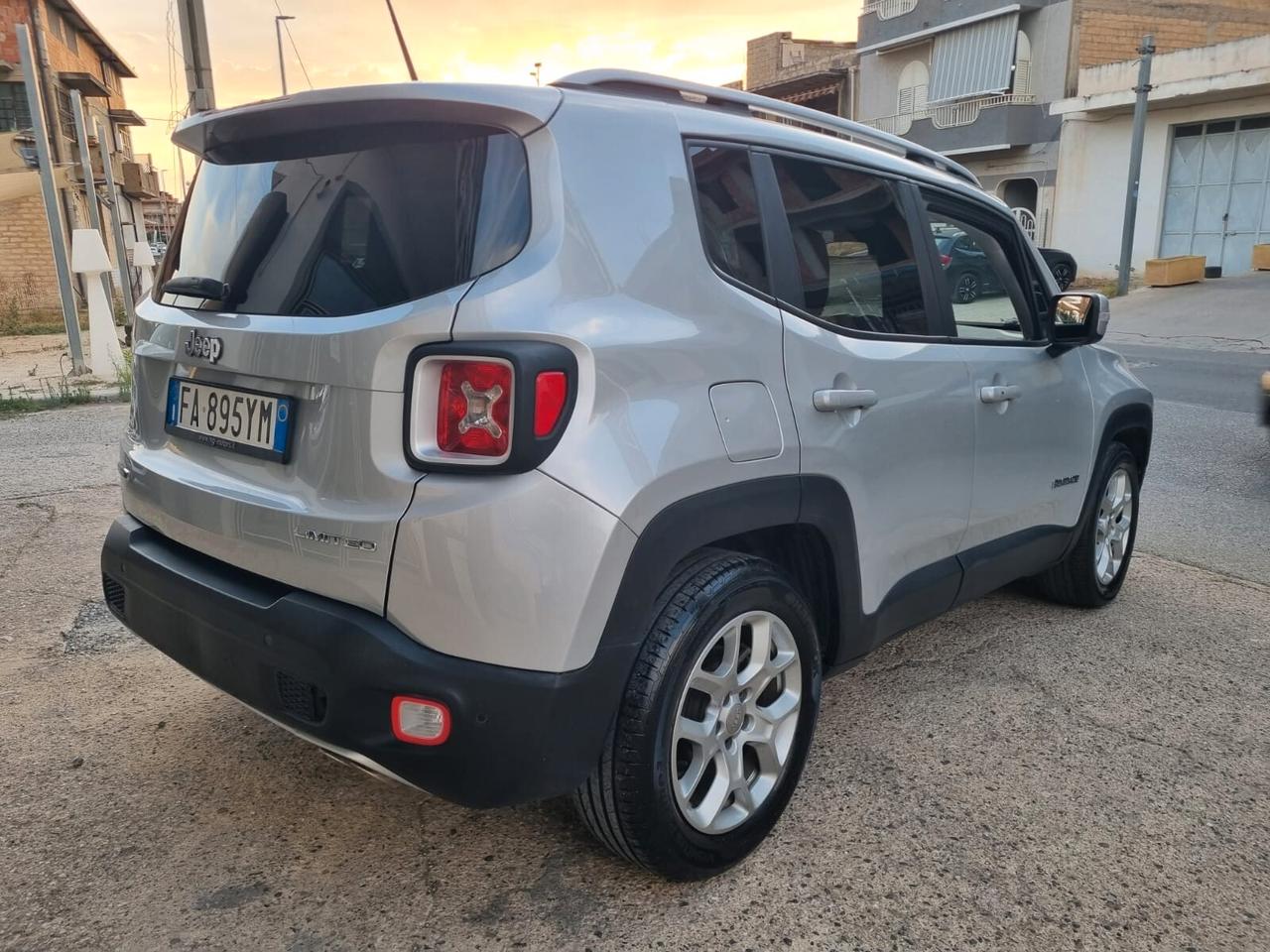 Jeep Renegade 1.6 Mjt 120 CV Limited