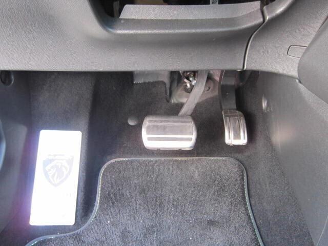 Peugeot 208 PureTech 130 Stop&Start EAT8 5 porte GT Pack