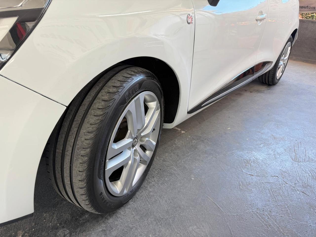 Renault Clio dCi 8V 90 CV 5 porte Intens FULL LED