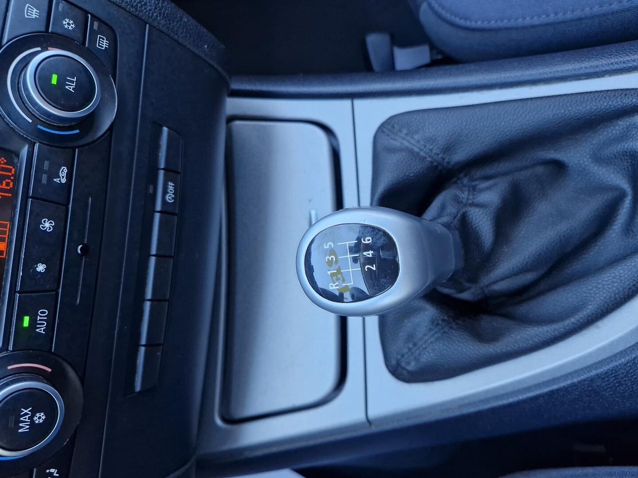BMW SERIE1 118D FUTURA DPF ANNO 2010 180000KM