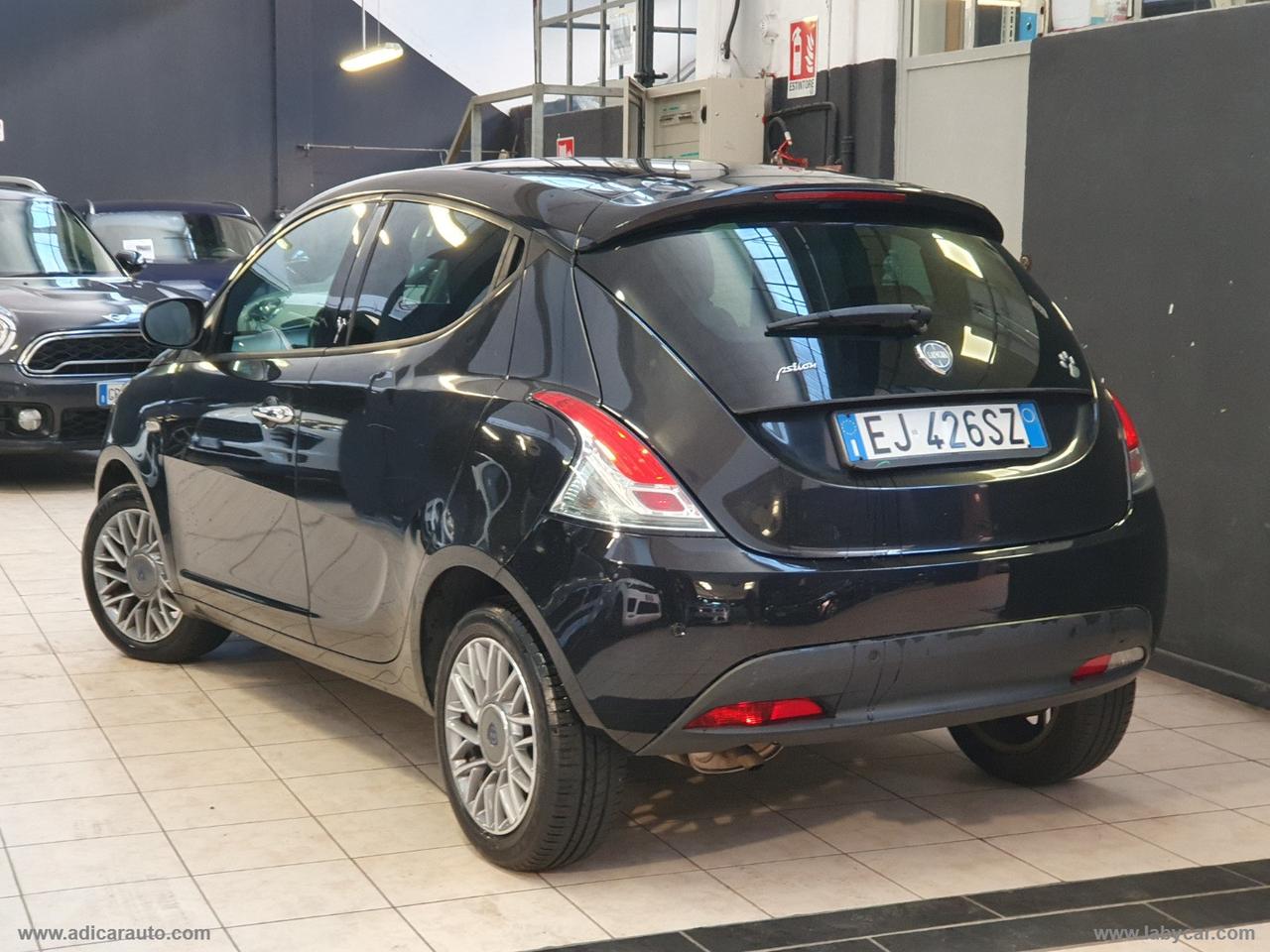 LANCIA Ypsilon 1.2 69 CV 5p. S&S Platinum