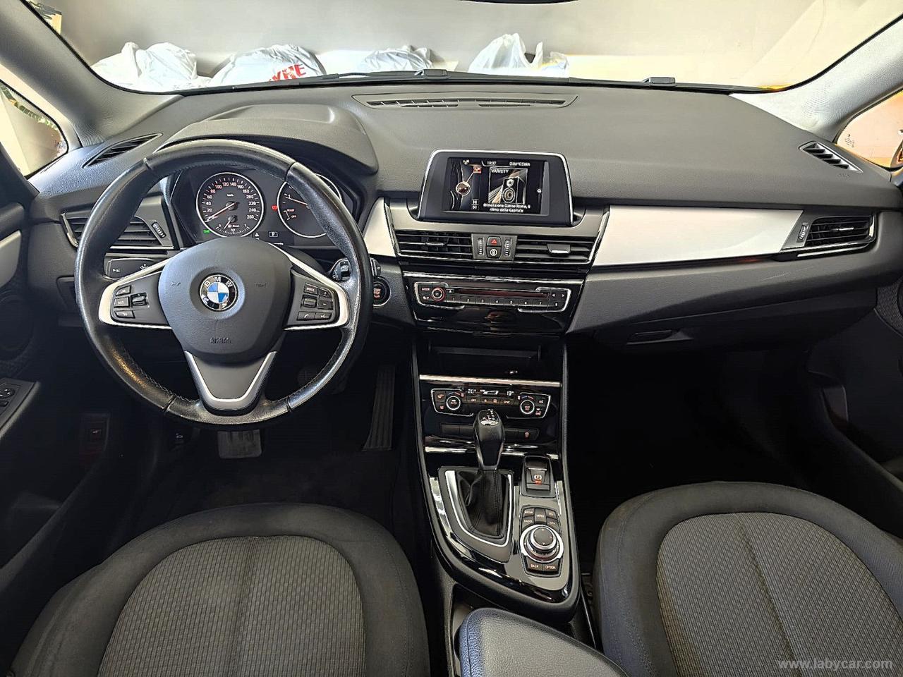 BMW 218d Active Tourer Advantage EURO6B*AUTOM