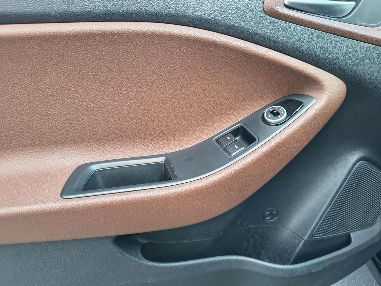 HYUNDAI I20 1.2 GPL UNICOPROPRIETARIO ANNO 2017