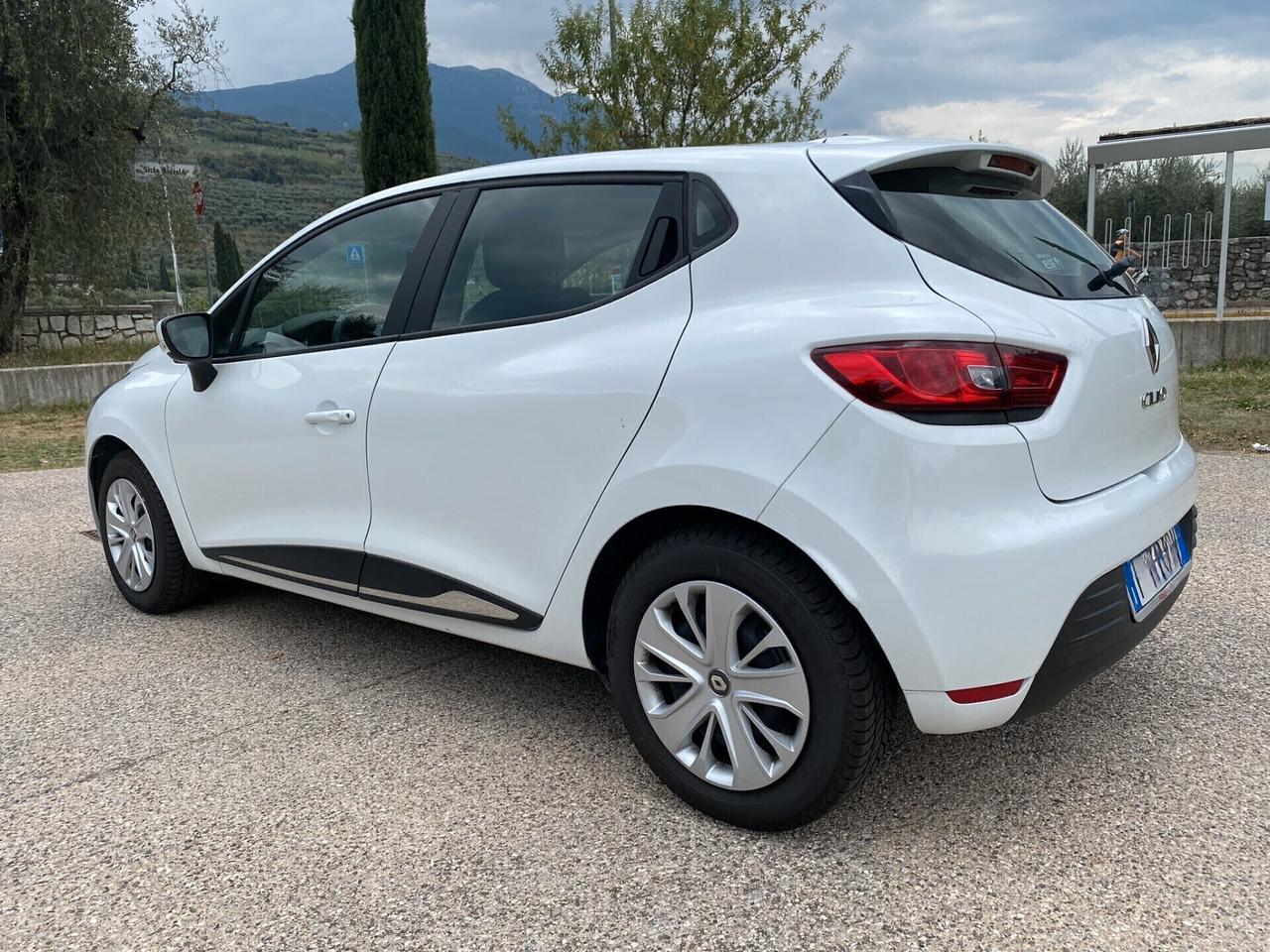 Renault Clio 12V 90cv GPL >SOLO 12.8cento Km