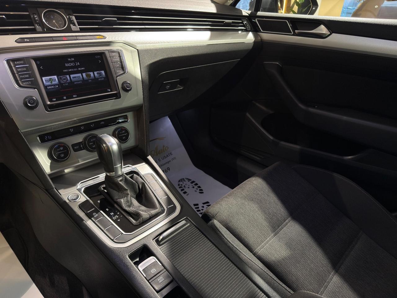 Volkswagen Passat Variant 2.0 TDI DSG Highline Blu