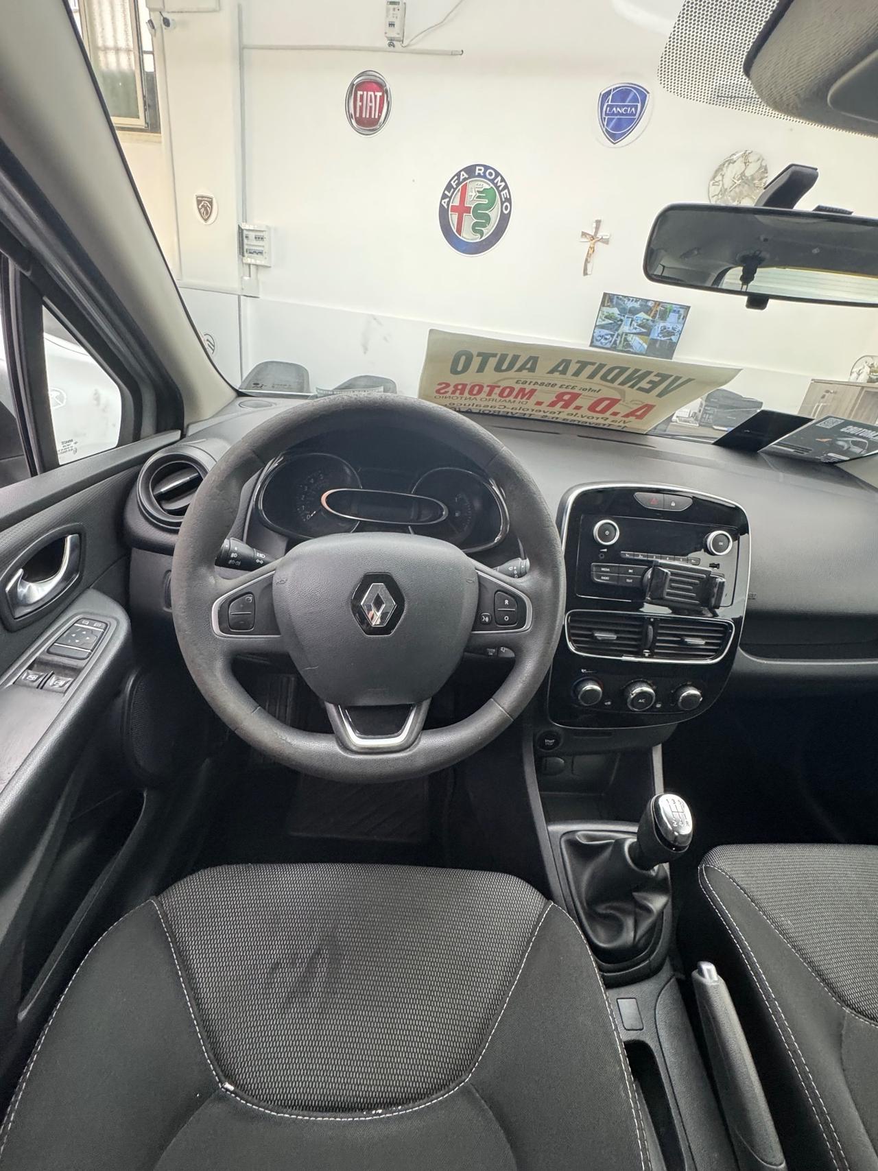Renault Clio Sporter 1.2 75CV Intens