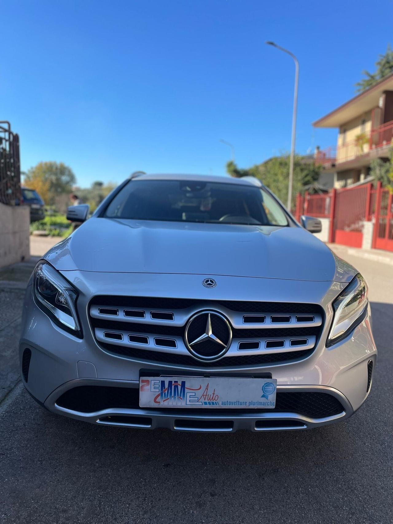Mercedes-benz GLA 200 d Automatic Premium