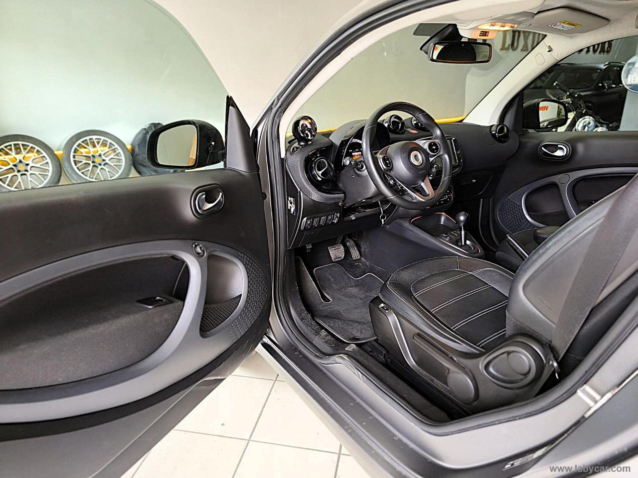 SMART fortwo EQ BRABUS Style 39.000KM
