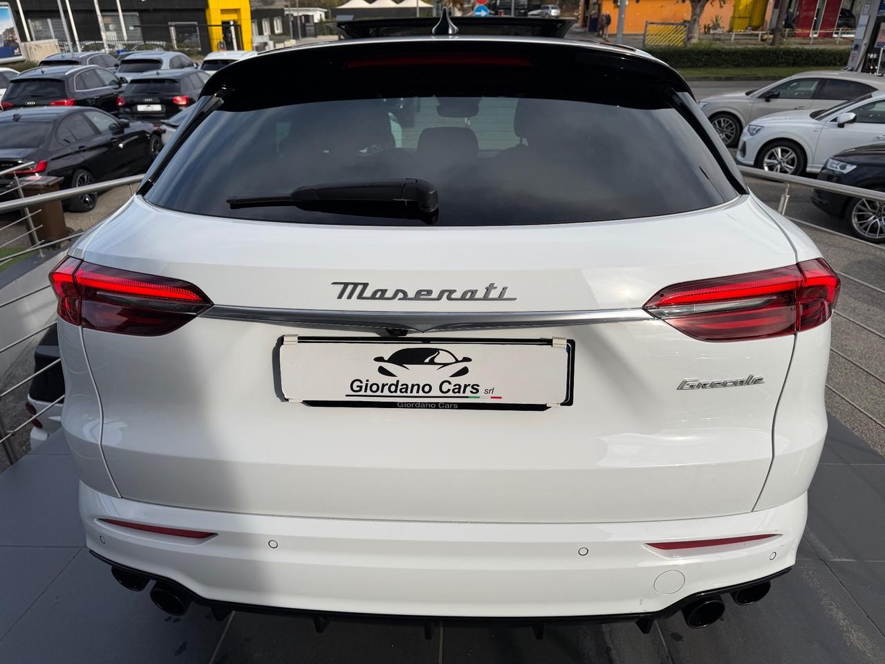 Maserati Grecale MHEV 300 CV AWD GT tetto apribile