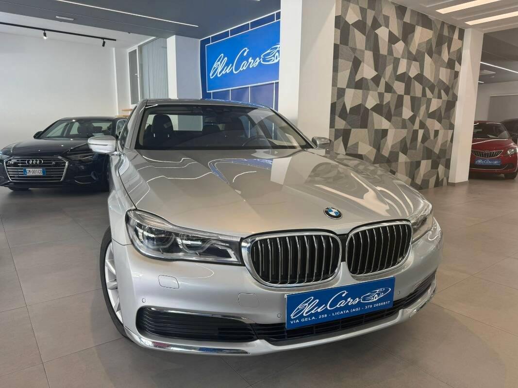 BMW Serie 7 G 11-12 2015 750i xdrive Luxury auto