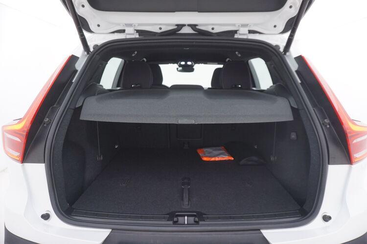 Volvo XC40 B3 Core BR278614 2.0 Mild Hybrid 163CV