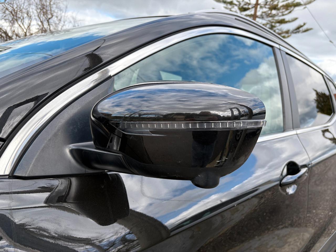 Nissan Qashqai 1.5 dCi Tekna+ (TETTO-NAVI-RETRO CAMERA)