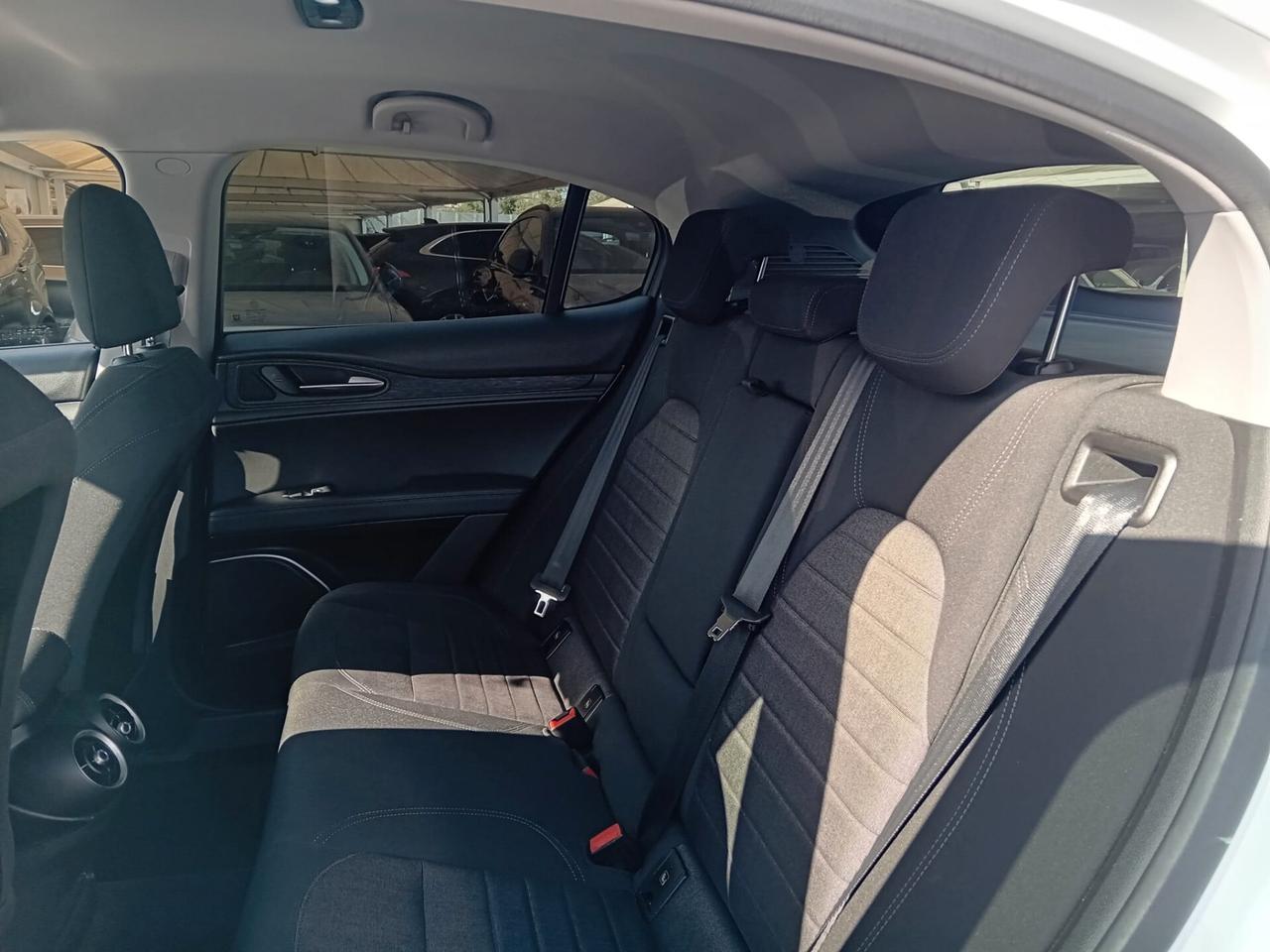 Alfa Romeo Stelvio 2.2 Turbodiesel 190 CV AT8 RWD B-Tech