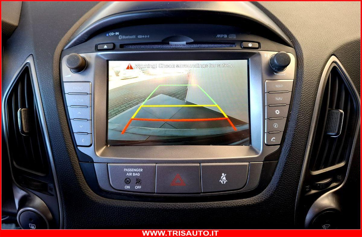 HYUNDAI iX35 1.7 Crdi Xpossible NEOPATENTATI (DOPPIO TETTO PANORAMICO APRIBILE)