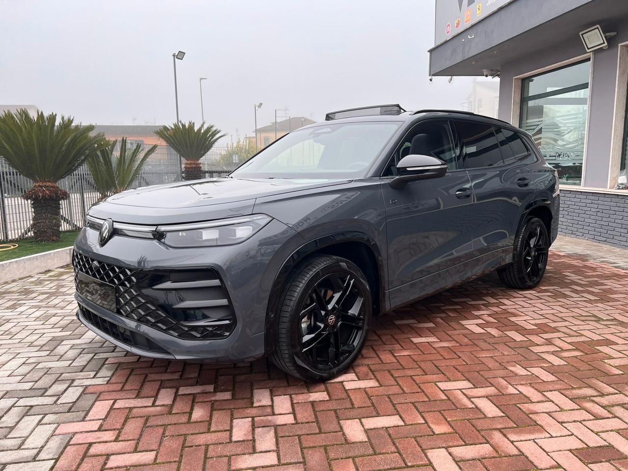 Volkswagen Tayron 7 posti 2.0 TDI SCR 193 CV 4Motion DSG R-Line Plus