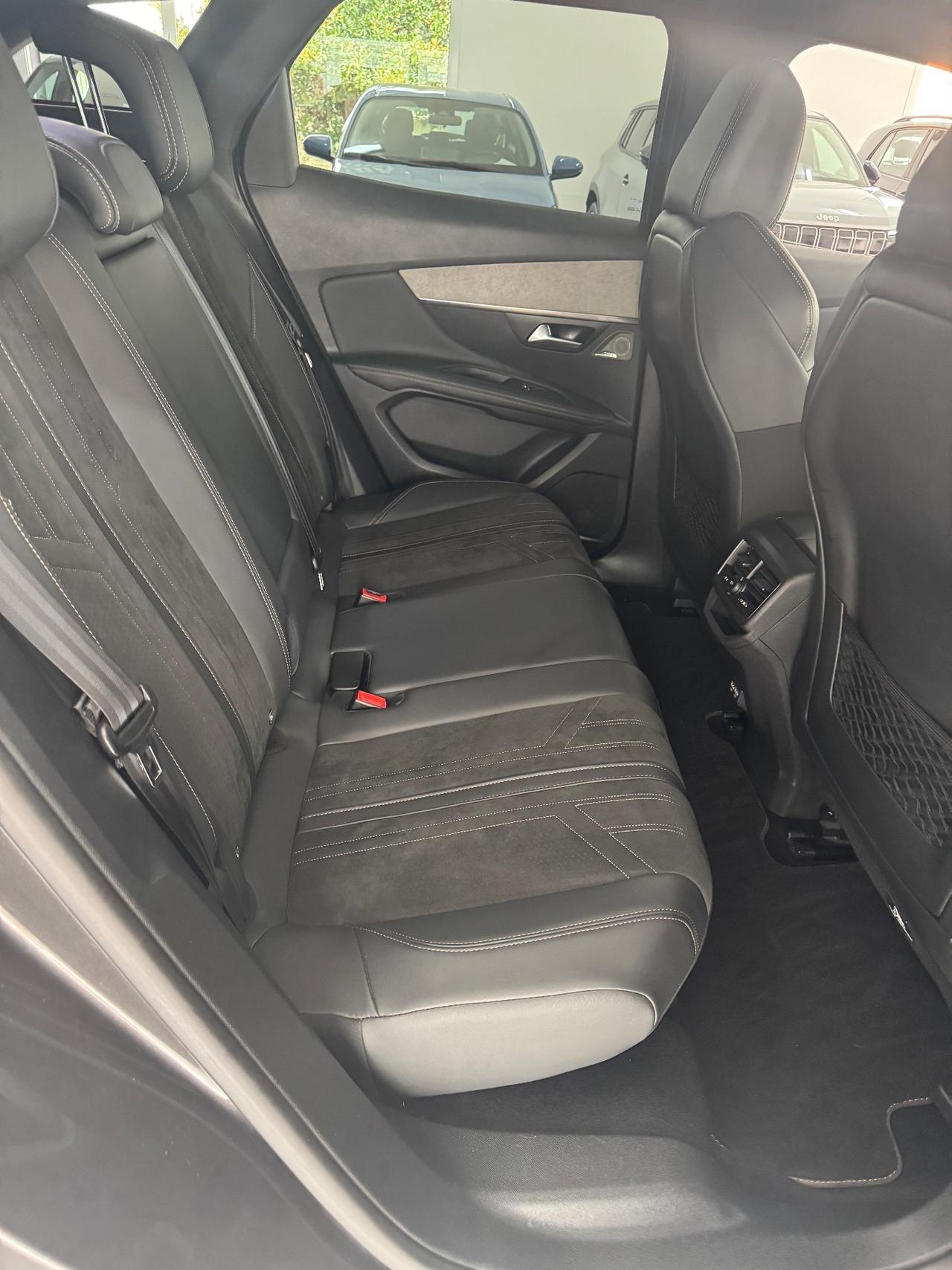 Peugeot 3008 BlueHDi 130 S&S EAT8 GT