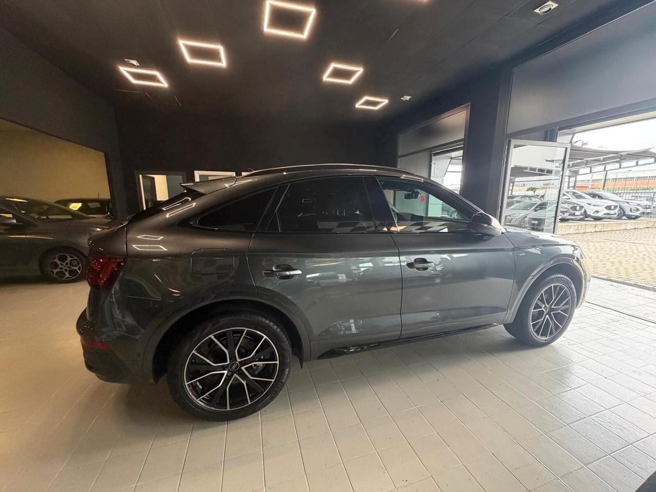 AUDI Q5 2ª serie Q5 SPB 40 TDI quattro S troni...