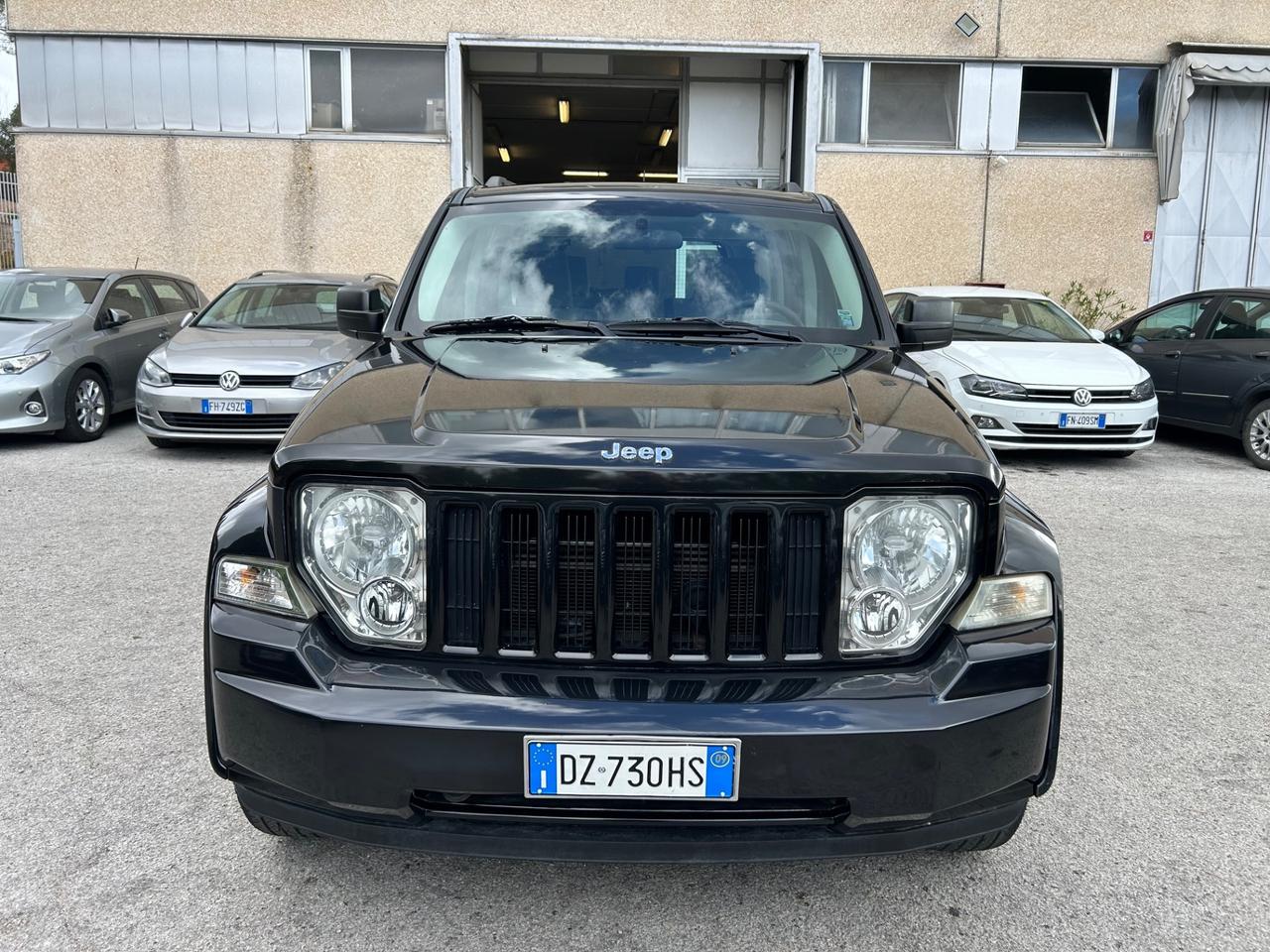 Jeep Cherokee 2.8 CRD 4X4 Gancio Traino 90000km