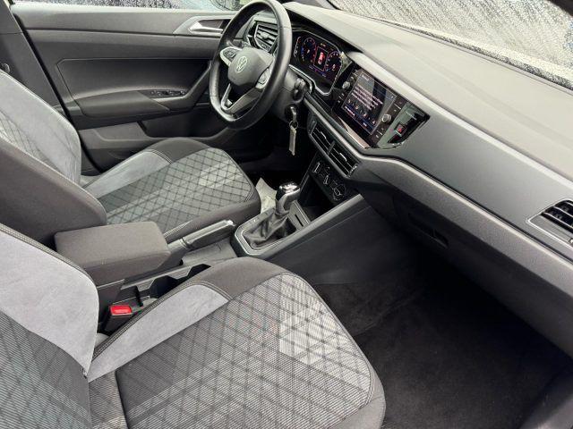VOLKSWAGEN Taigo 1.0 TSI 110 CV DSG R-Line