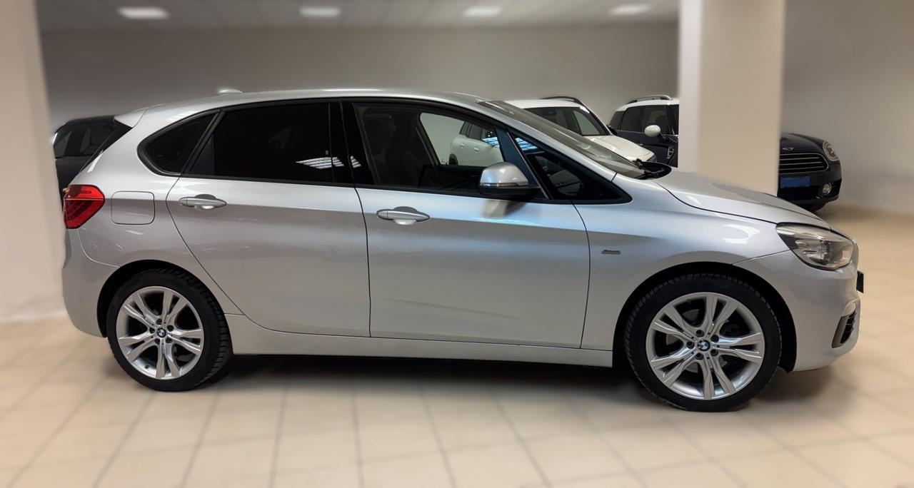 Bmw 2er Active Tourer 220d xDrive Sport aut.