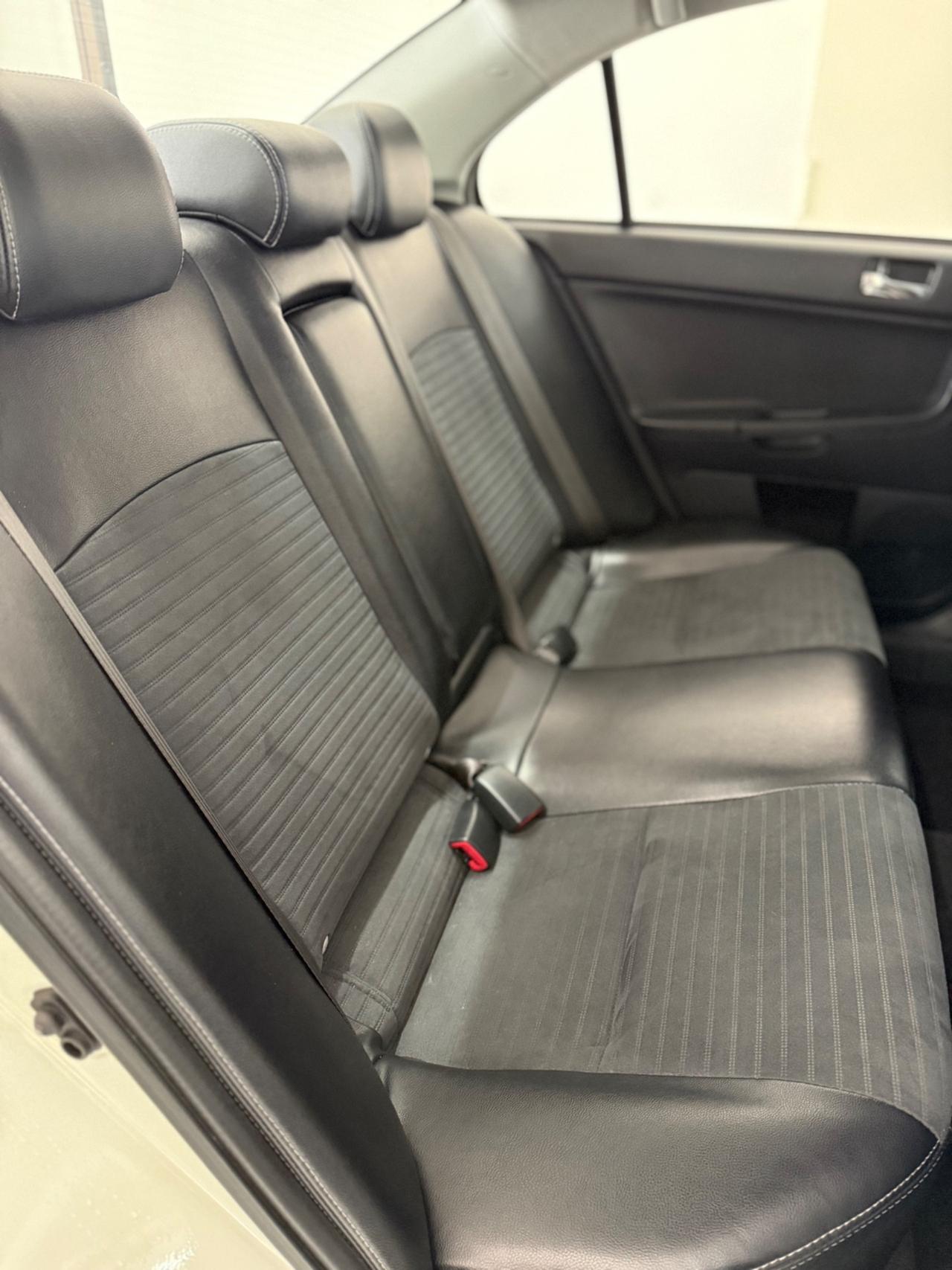 Mitsubishi i-MiEV LANCER EVOLUTION MR