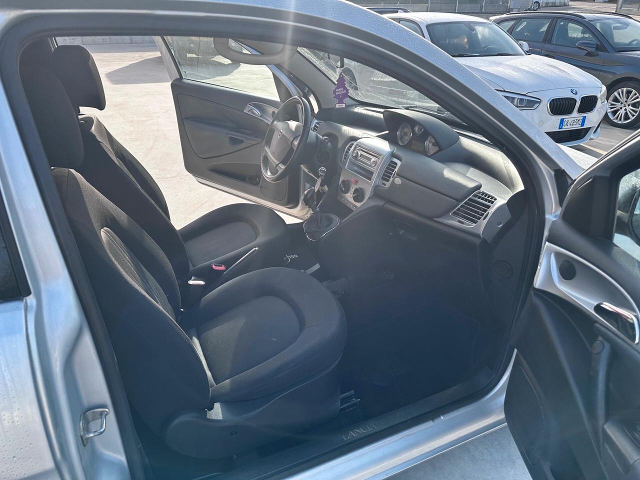 Lancia Ypsilon 1.4 Diva Ecochic GPL