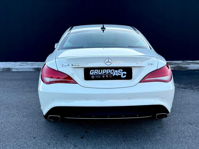 Mercedes CLA Berlina 200 1.8 DIESEL 100 CV cdi Premium