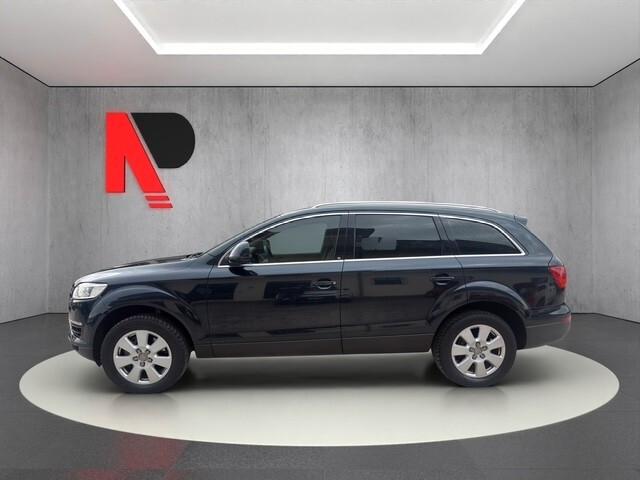 Audi Q7 3.0 V6 TDI 233CV quattro tiptronic 7 Posti