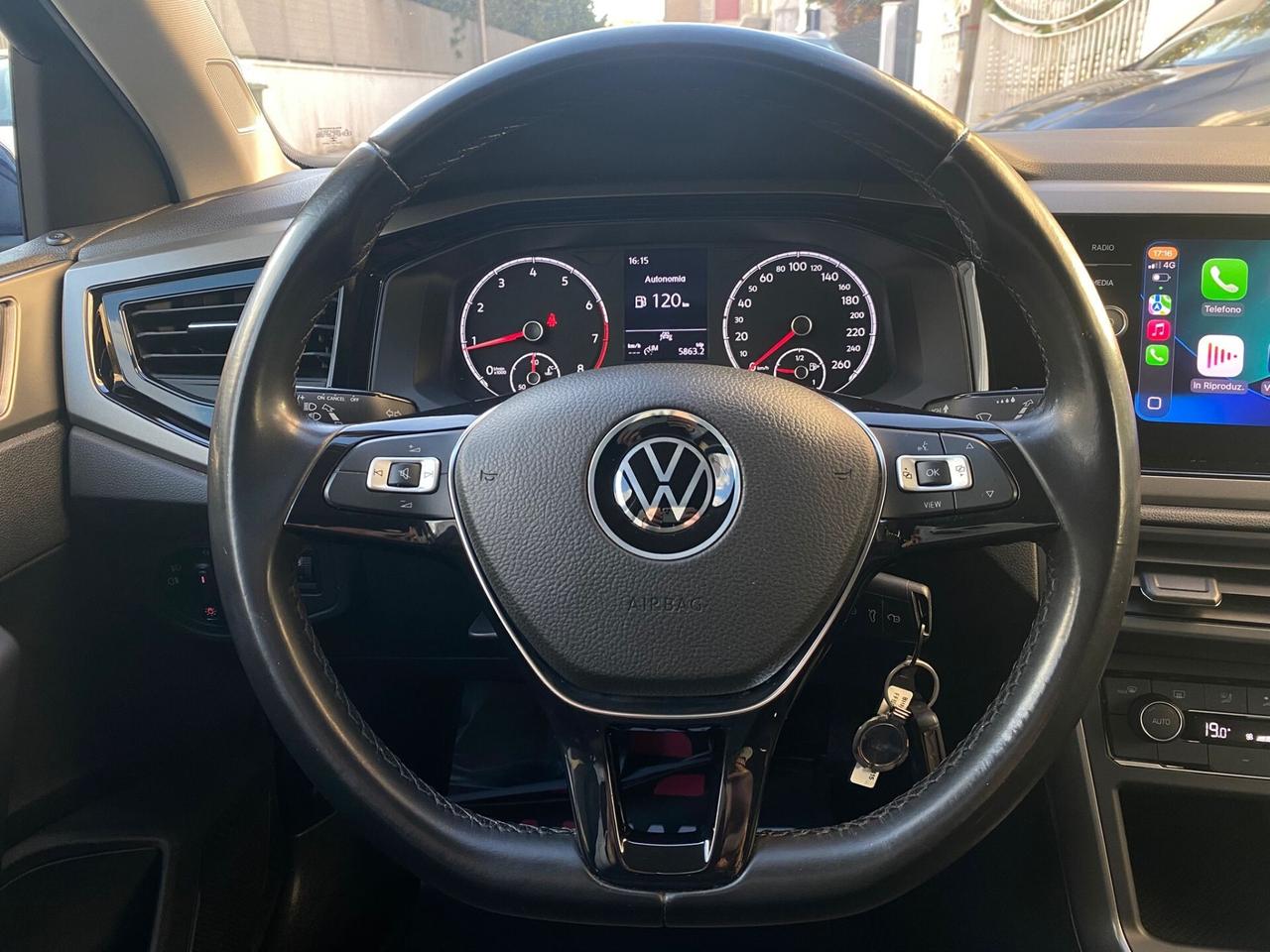 VOLKSWAGEN POLO 1.0 TSI HIGHLINE R line 2021