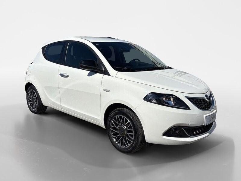 Lancia Ypsilon 1.2 69 CV 5 porte GPL Gold