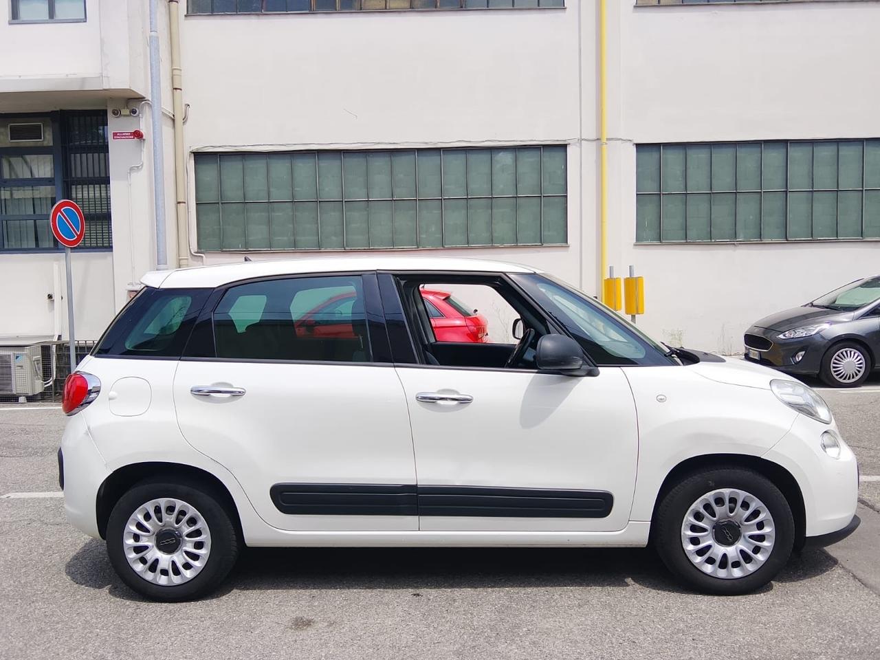 Fiat 500L 1.4 95 CV Lounge 2014