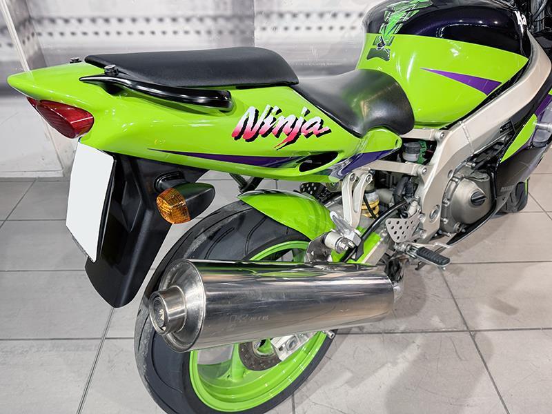 Kawasaki ZX-9R Ninja