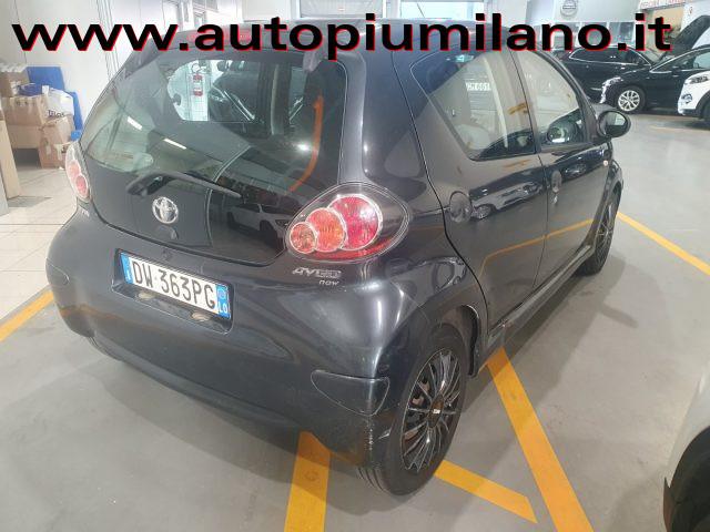 TOYOTA Aygo 1.0 12V VVT-i 5 porte OK NEOPATENTATI