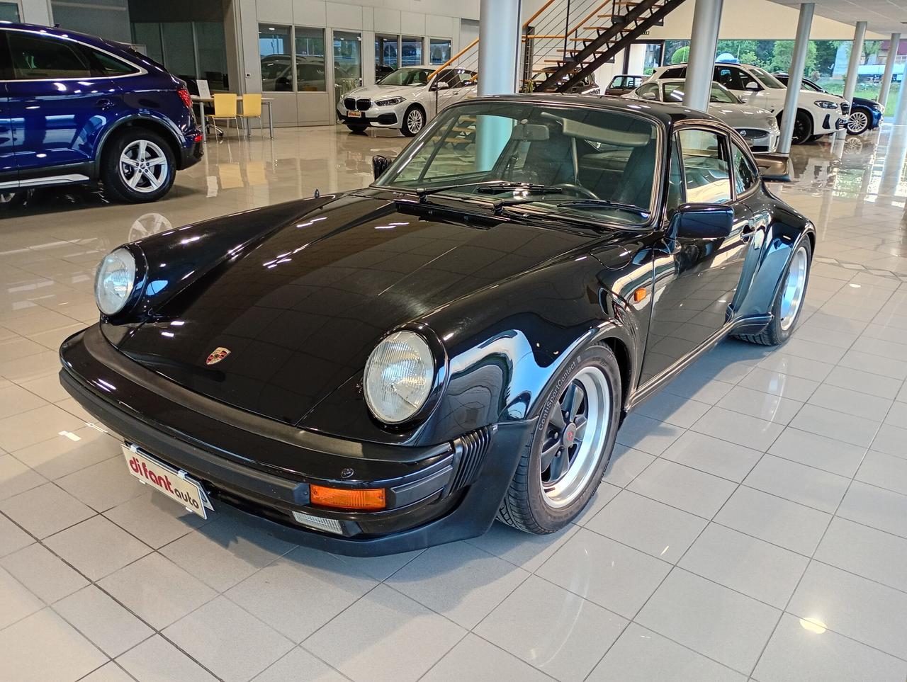 Porsche 911 930 3.3 TURBO