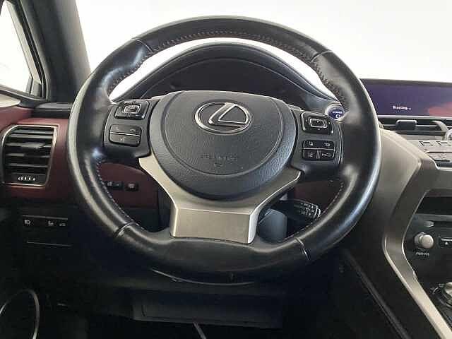 Lexus NX 300h Hybrid 4WD Premium 300h