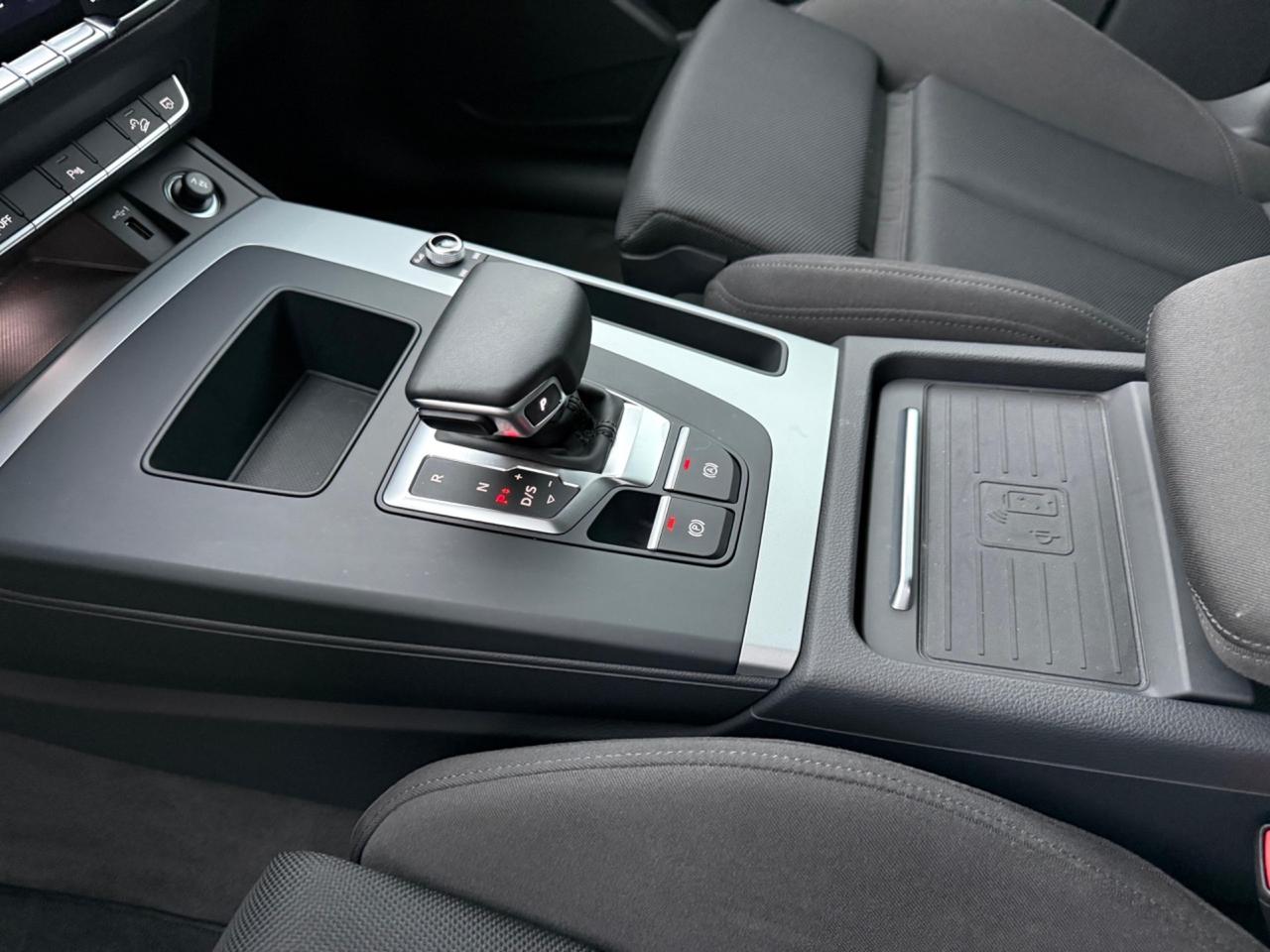 Audi Q5 S line 2023 - 5 anni di GARANZIA