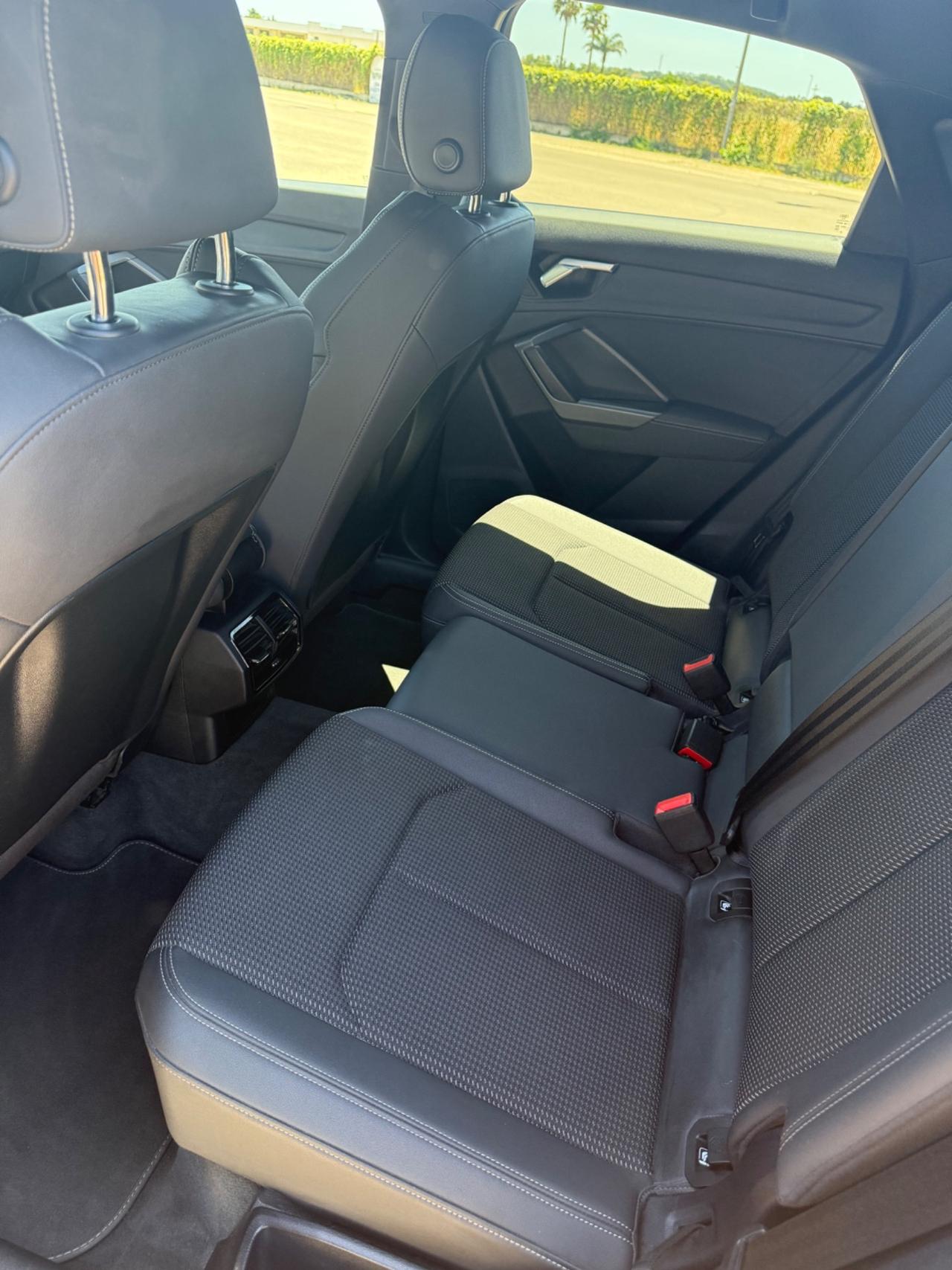 Audi Q3 40 TDI quattro S tronic line edition