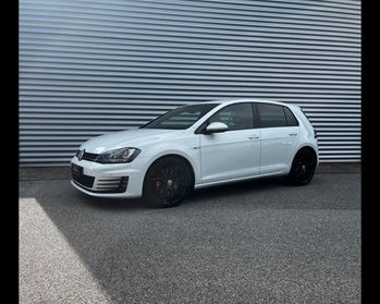 VOLKSWAGEN GOLF GTI PERFORMANCE DSG