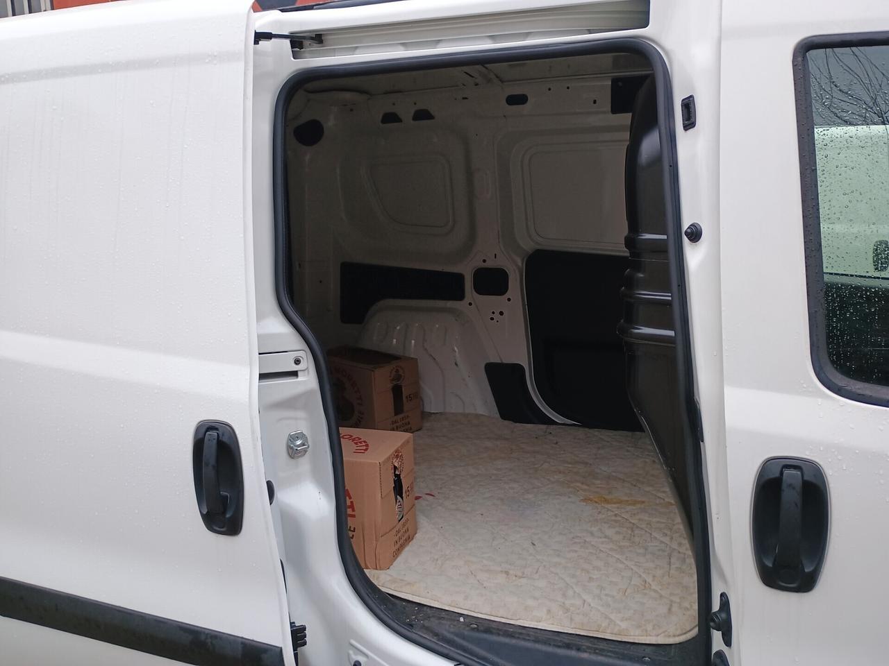 FIAT DOBLO' 1.3 MJT 95 CV EURO 6D ***3 POSTI***