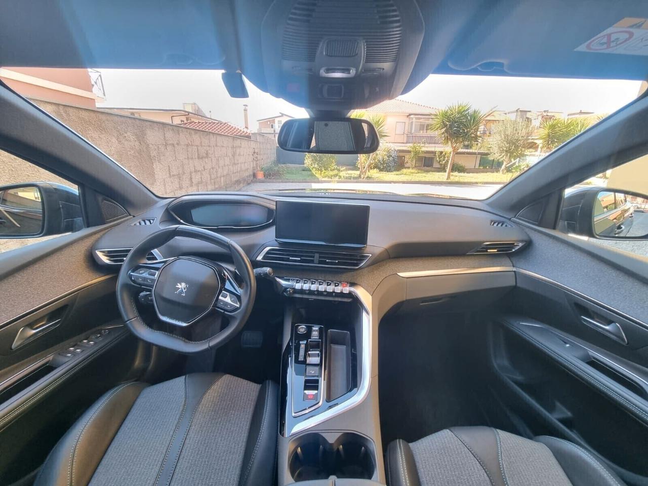 Peugeot 3008 BlueHDi 130 S&S EAT8 Active Pack
